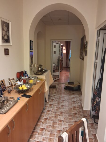 Victor Manu, Maior Coravu, vanzare ap. 2 cam.,